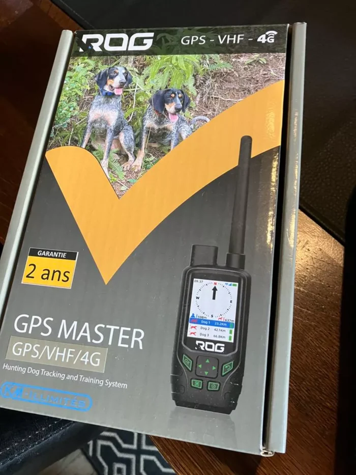 Suivi en temps réel avec le collier GPS ROG, idéal pour la chasse et les balades en extérieur.